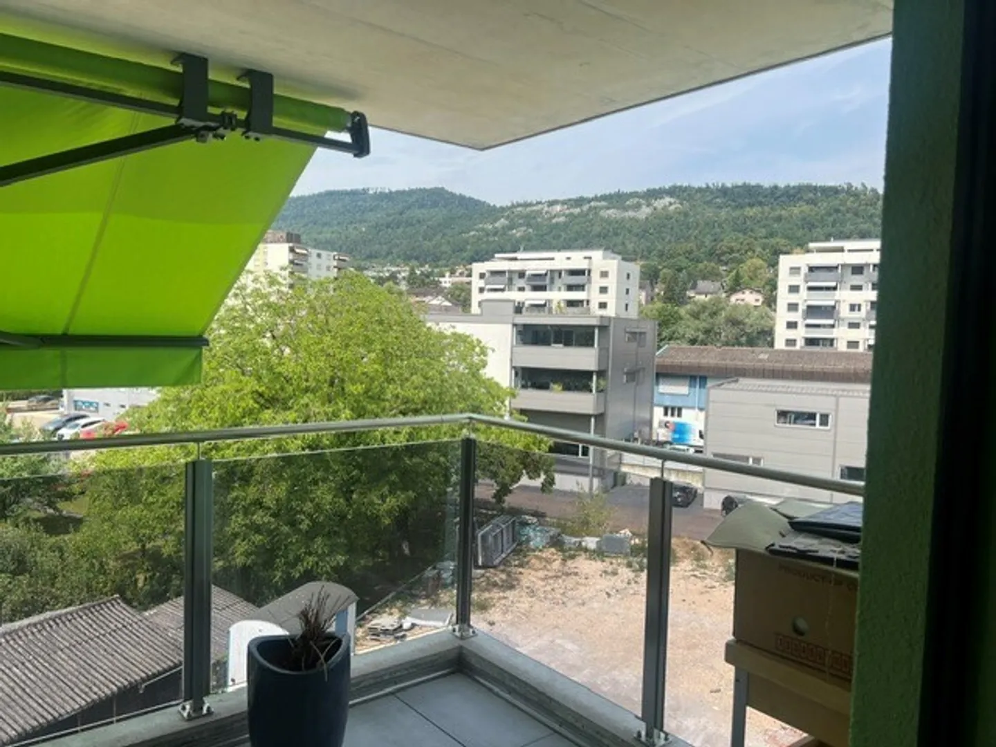 Modernes 3.5 Zimmer Apartment - Foto 7 von 10