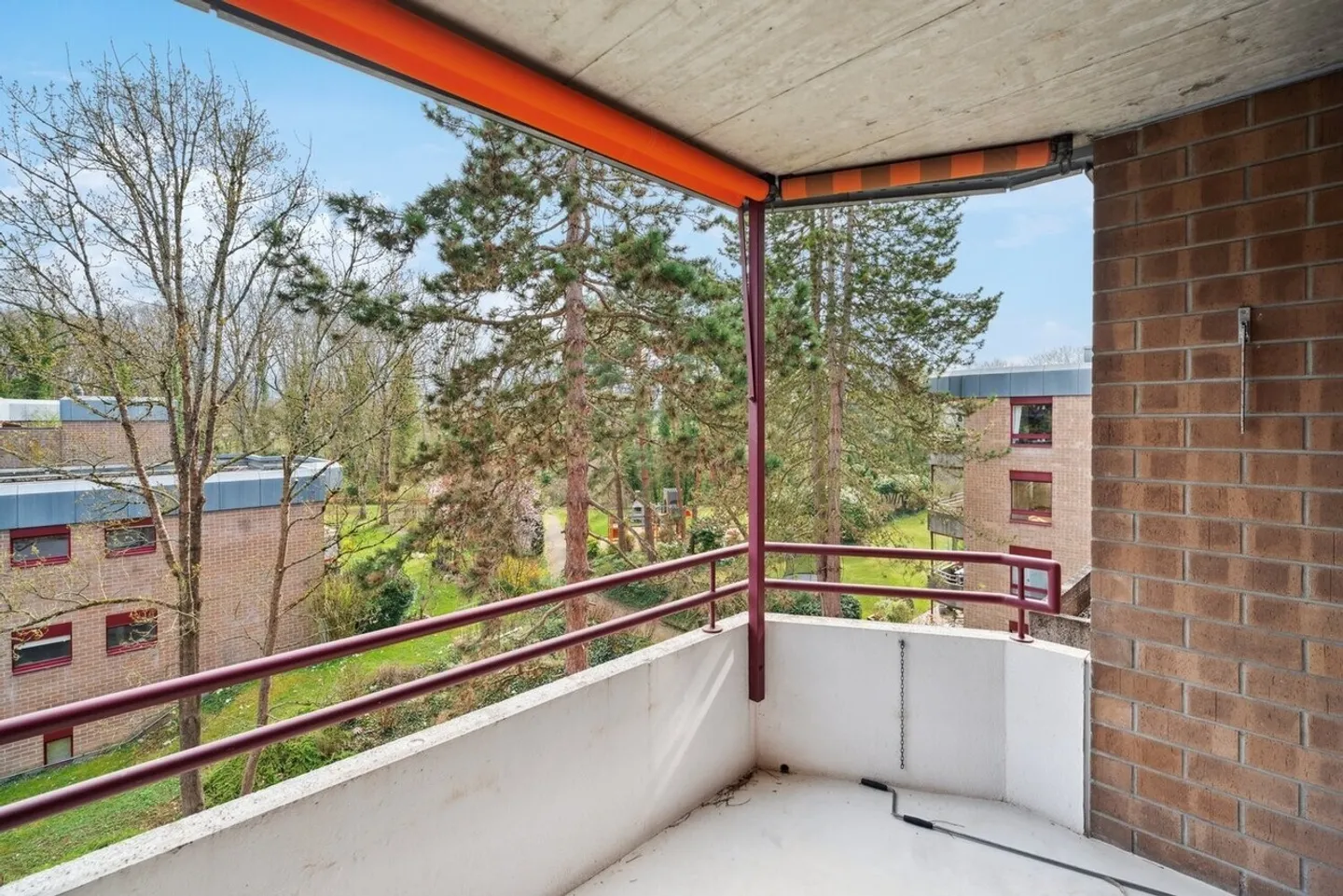 Modernes Apartment in Arlesheim - Foto 10 von 12