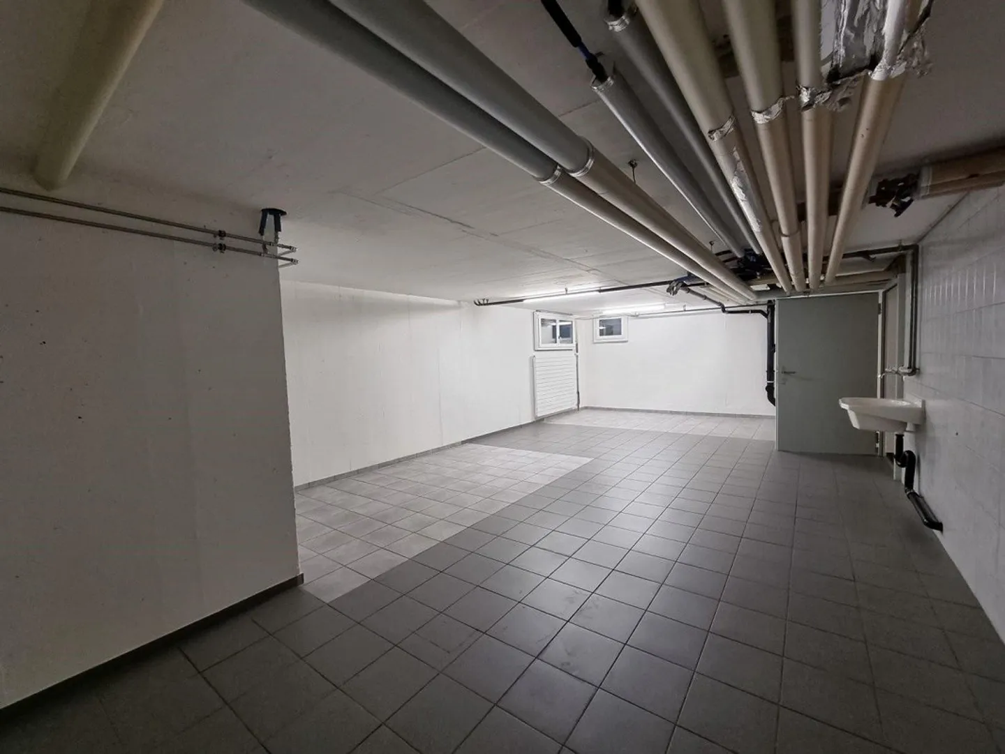 Spazio di stoccaggio con potenziale Lascia correre la tua creatività! - Foto 2 di 6