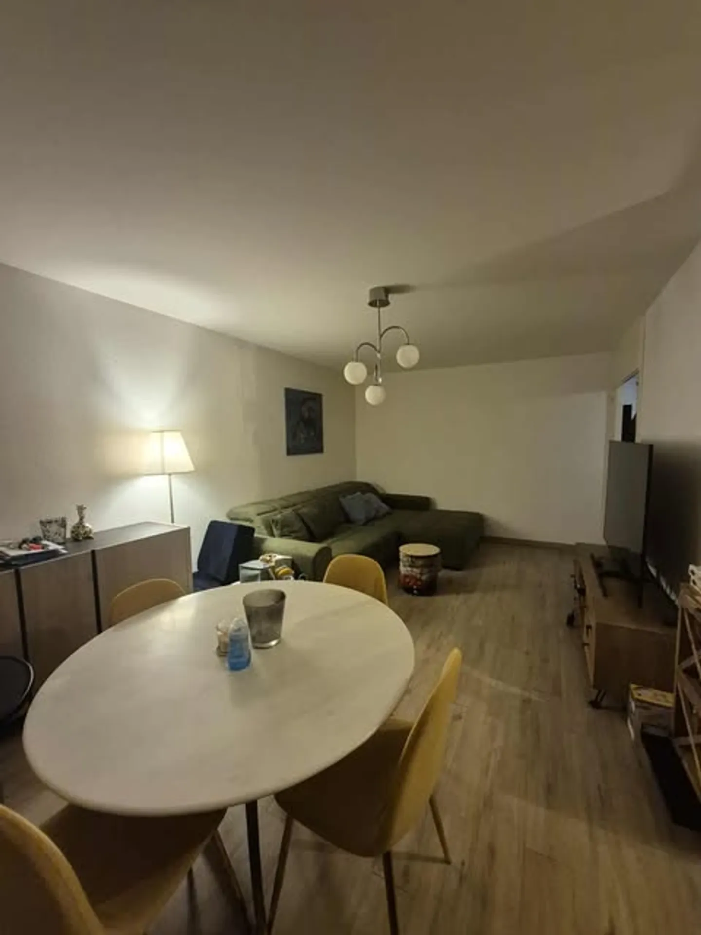 Apartment - Photo 2 of 5