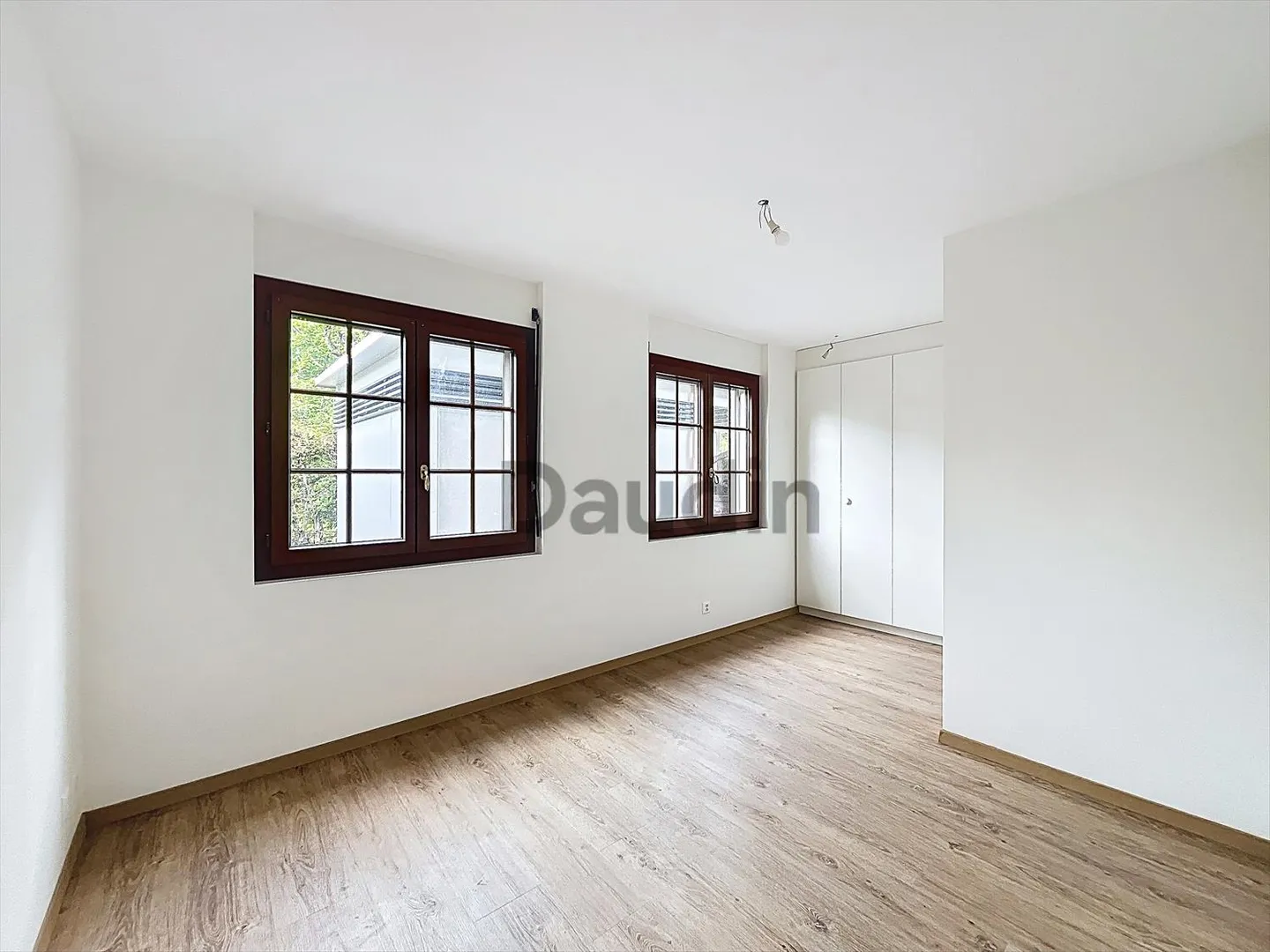 Appartamento con 5 stanze e grande giardino a Vessy - Foto 2 di 10