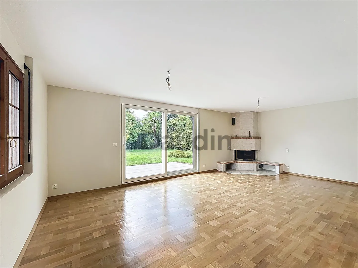 Appartamento con 5 stanze e grande giardino a Vessy - Foto 7 di 10