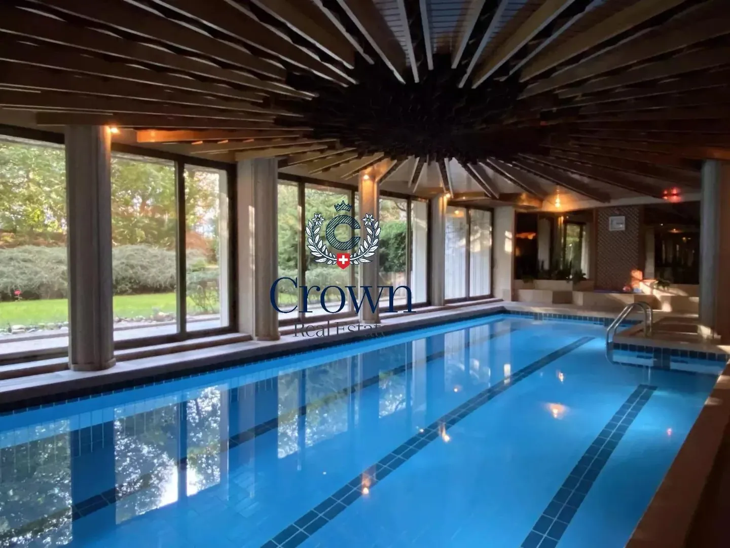 Luxuswohnung im Obergeschoss - Foto 2 von 4