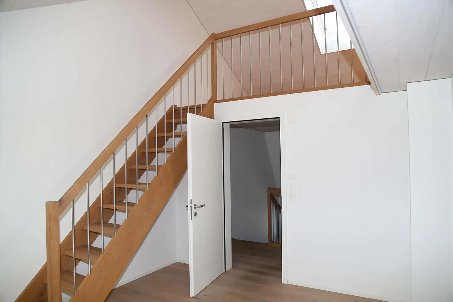 Appartement de 5,5 pièces fraîchement rénové dans le village d'Appenzell - Photo 8 sur 15