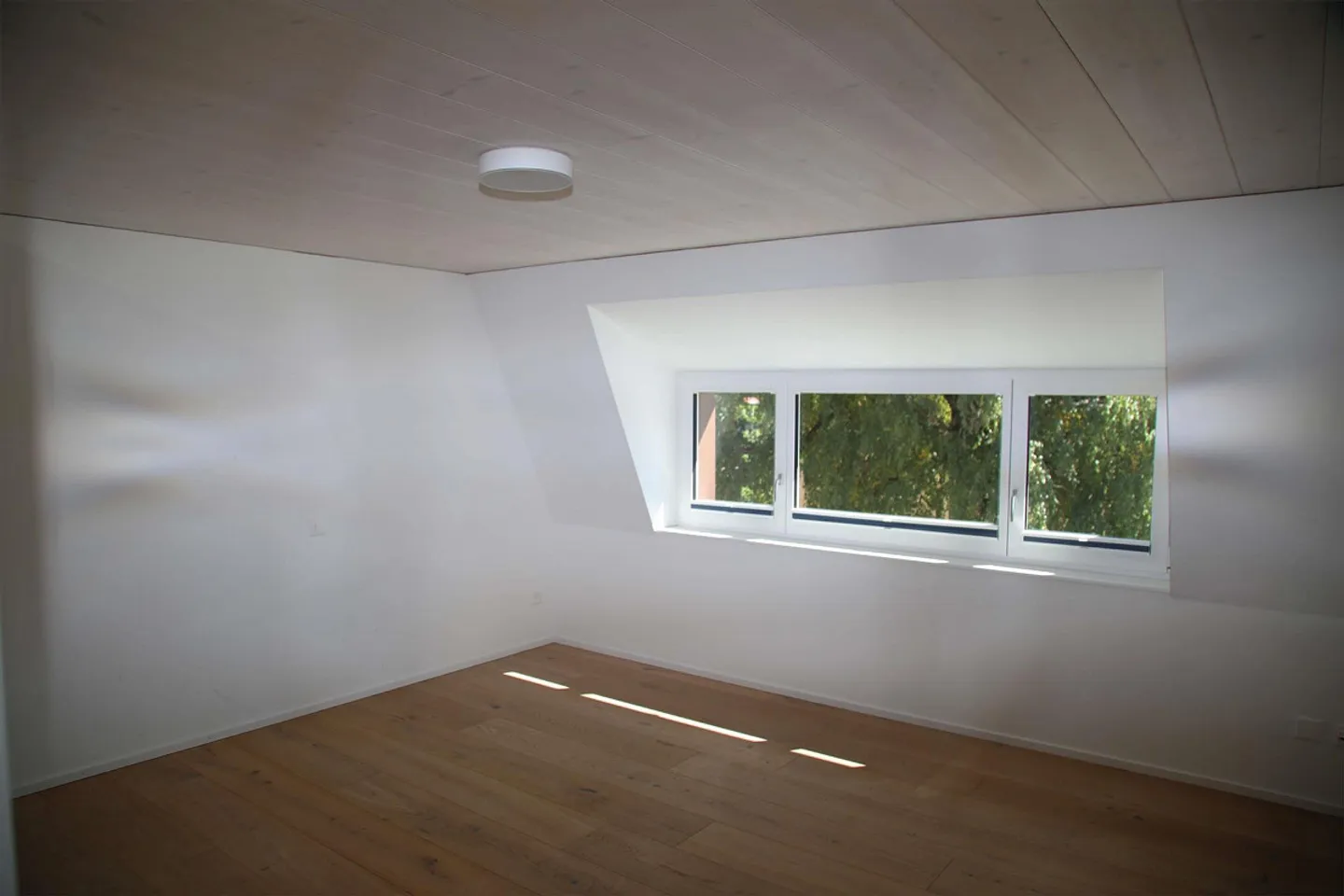 Appartement de 5,5 pièces fraîchement rénové dans le village d'Appenzell - Photo 12 sur 15