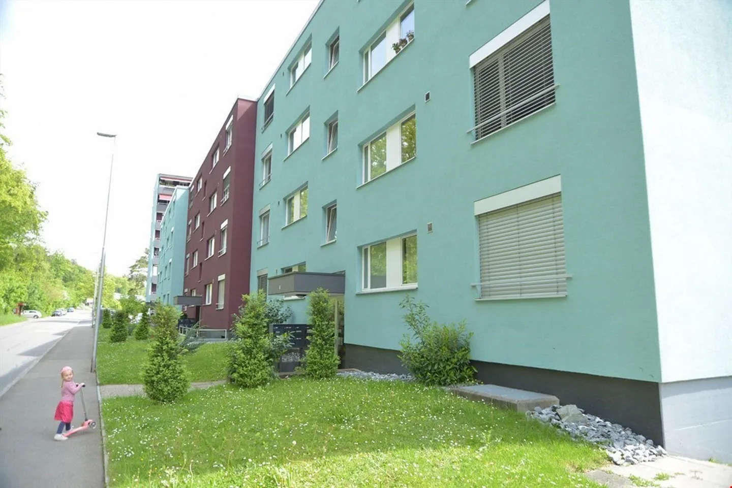 Bel appartement ouvert et bien conçu disponible ! - Photo 7 sur 8