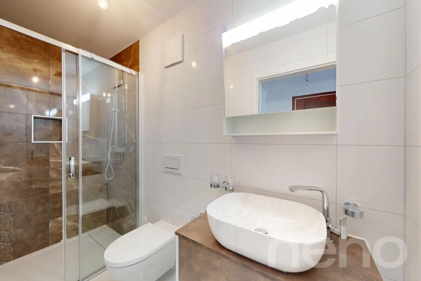 3.5 room luxury apartment with private elevator in Champagne - Photo 7 of 13