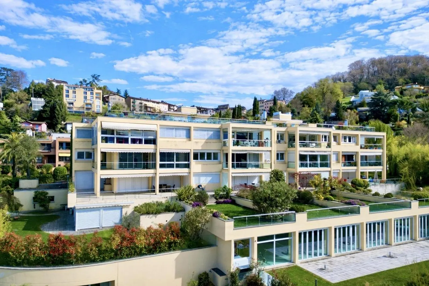 Refined Apartment with Lake View - Also Secondary Residence - Photo 7 of 27