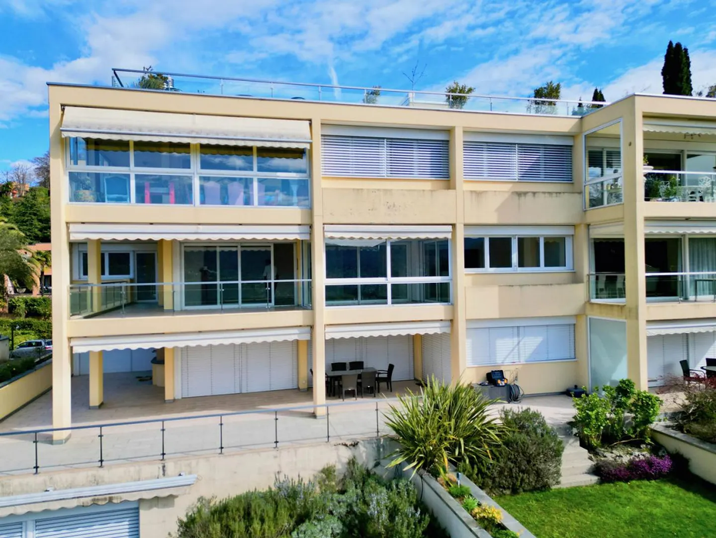 Refined Apartment with Lake View - Also Secondary Residence - Photo 8 of 27