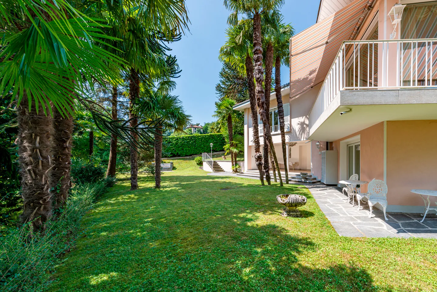 Elegante proprietà immersa nei vigneti di Agno - Foto 8 di 18