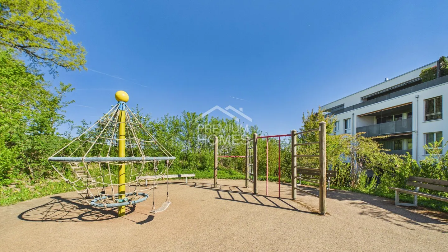 Family-Friendly Apartment - Photo 11 of 13