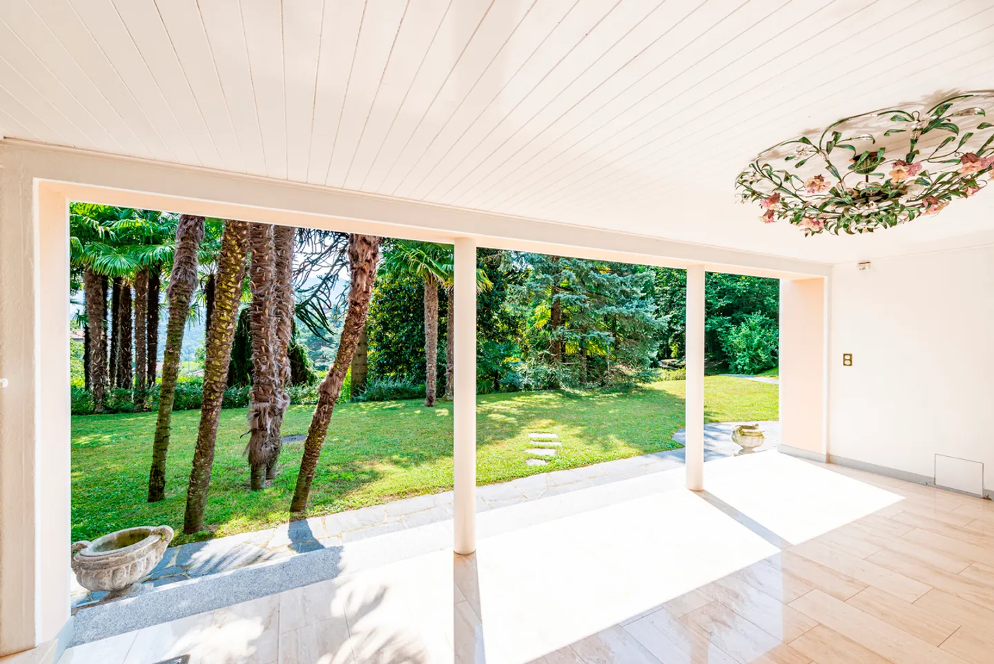 Elegante proprietà immersa nei vigneti di Agno - Foto 15 di 18