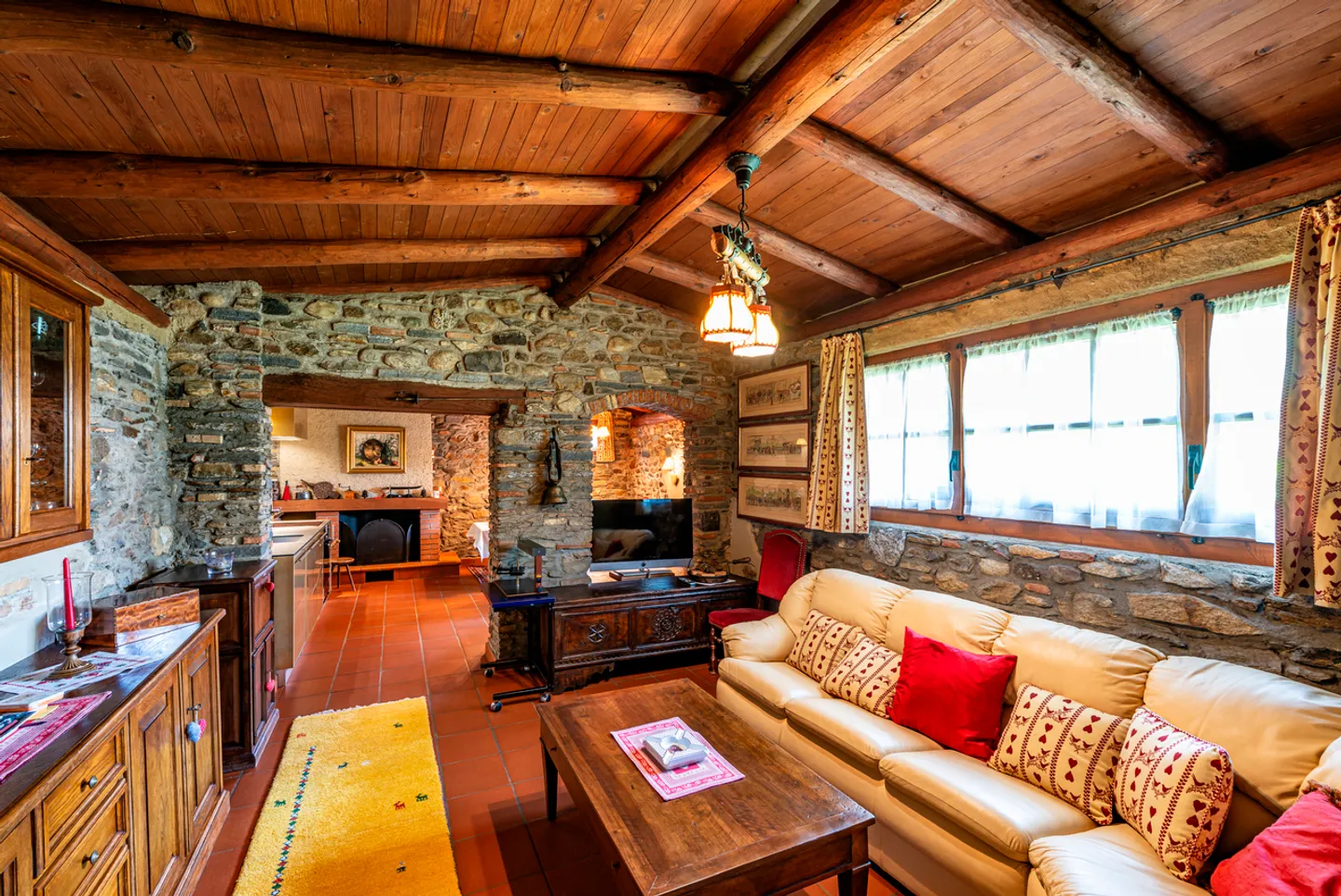 Elegante proprietà immersa nei vigneti di Agno - Foto 16 di 18