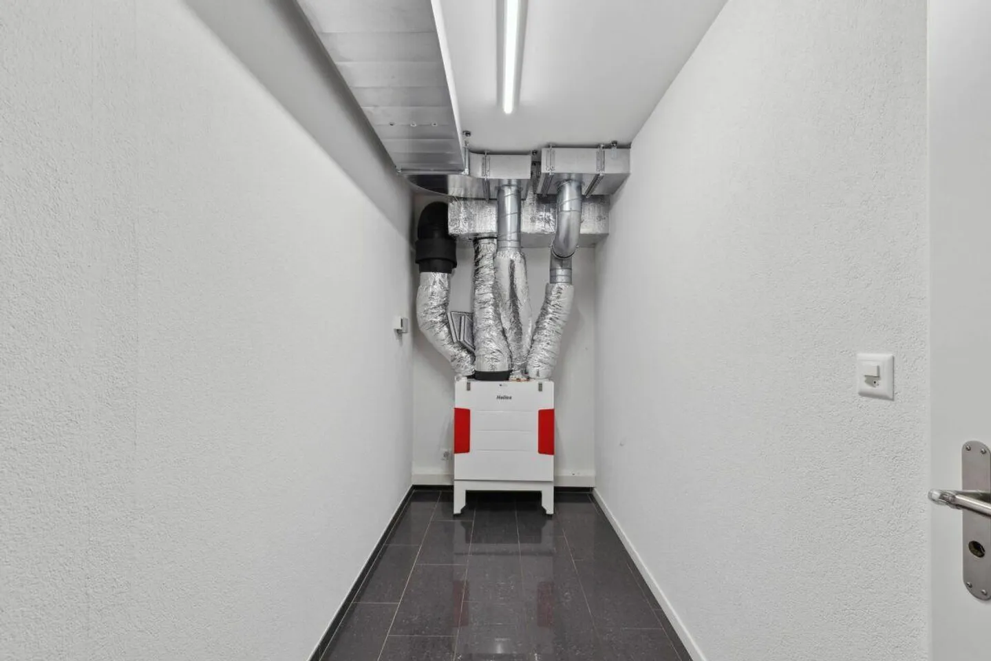 Il tuo nuovo locale commerciale in una posizione centrale privilegiata - Foto 8 di 9