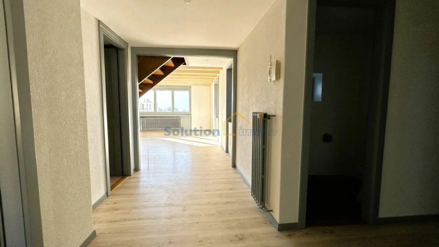 Appartamento duplex di 5,5 locali - Foto 8 di 13