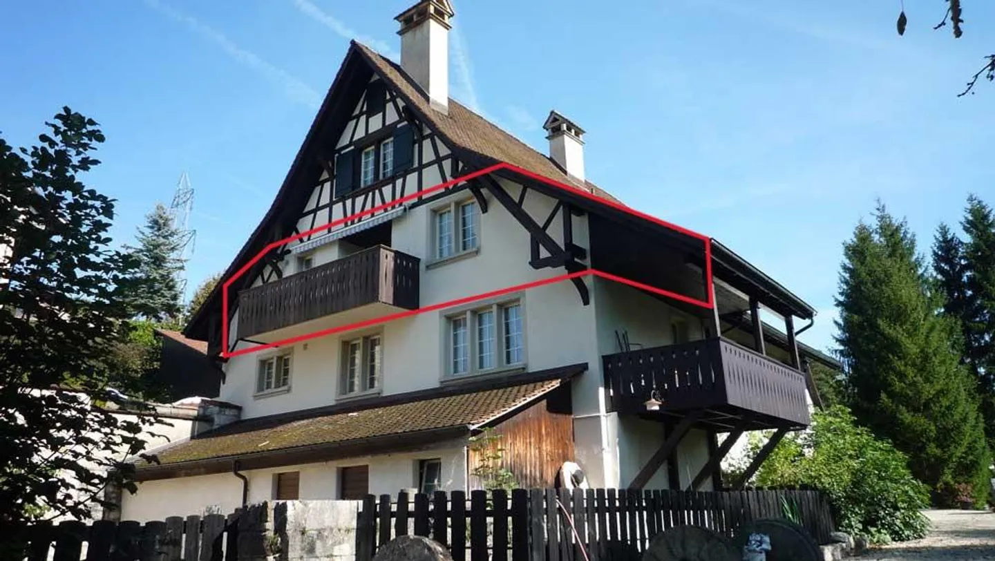 Appartamento affascinante di 4,5 stanze in una posizione tranquilla a Ehrendingen - Foto 1 di 13