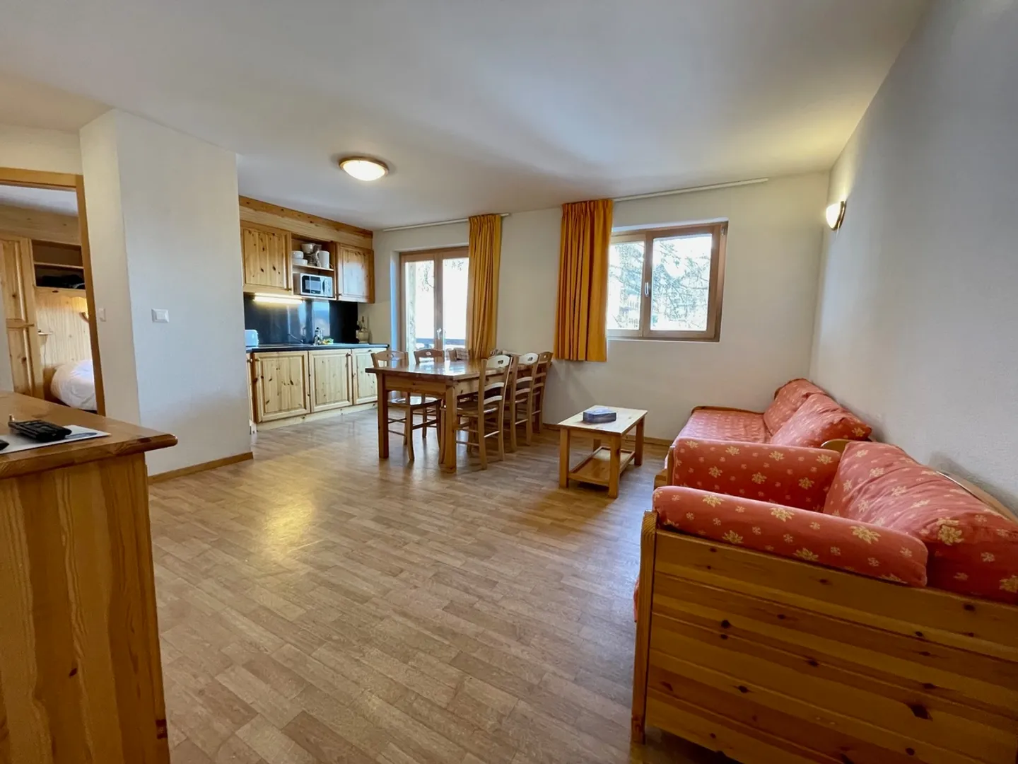 Appartement Charmant près du Télécabine - Photo 2 sur 11