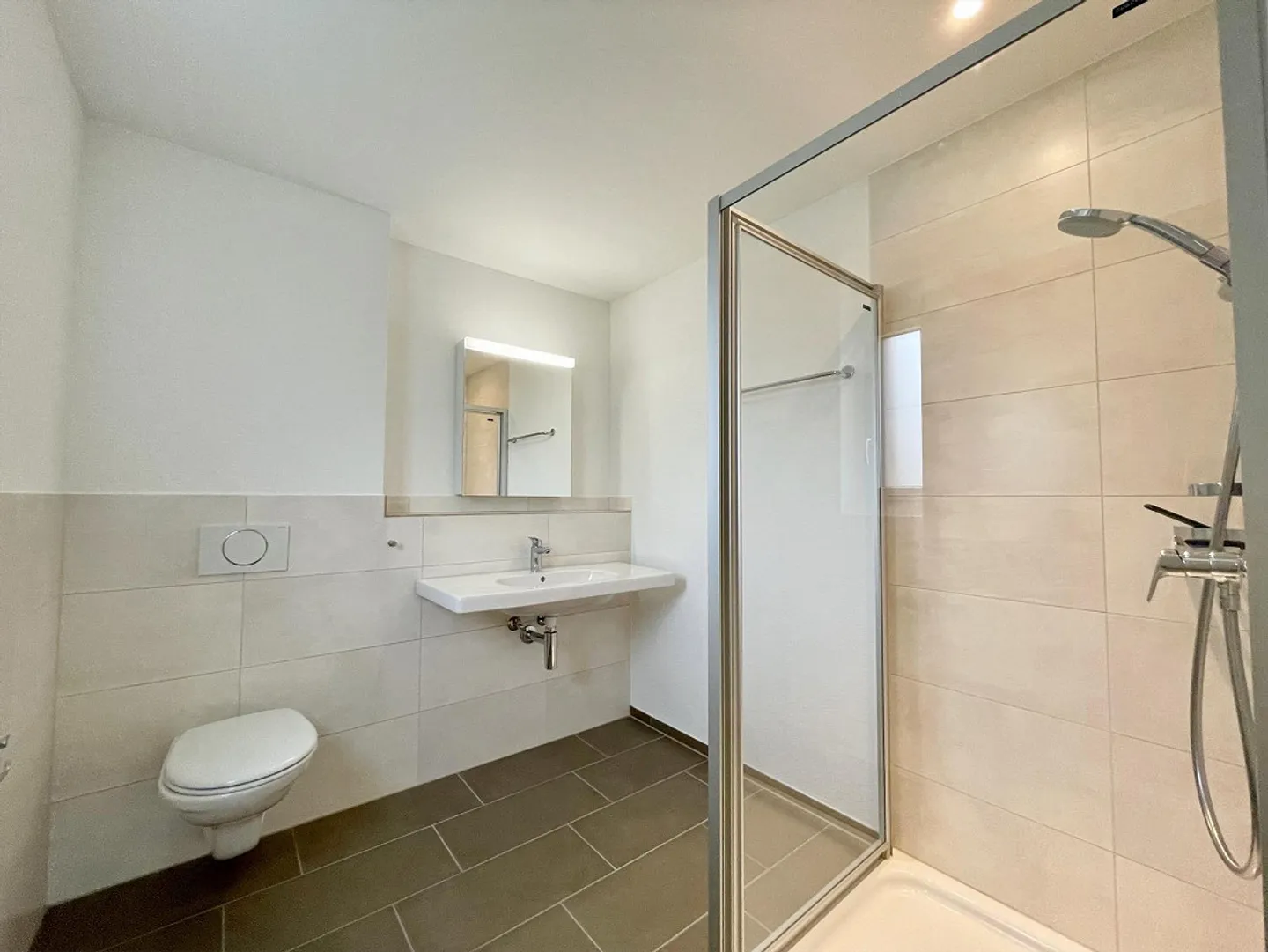 Appartement moderne de 3,5 pièces à Schachen - Photo 3 sur 6