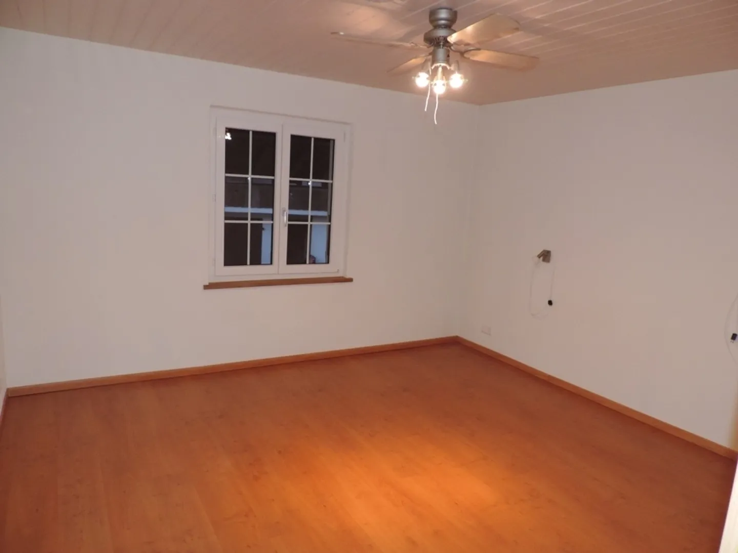 Appartement spacieux de 3,5 pièces avec balcon ensoleillé à Schnotwill - Photo 6 sur 13