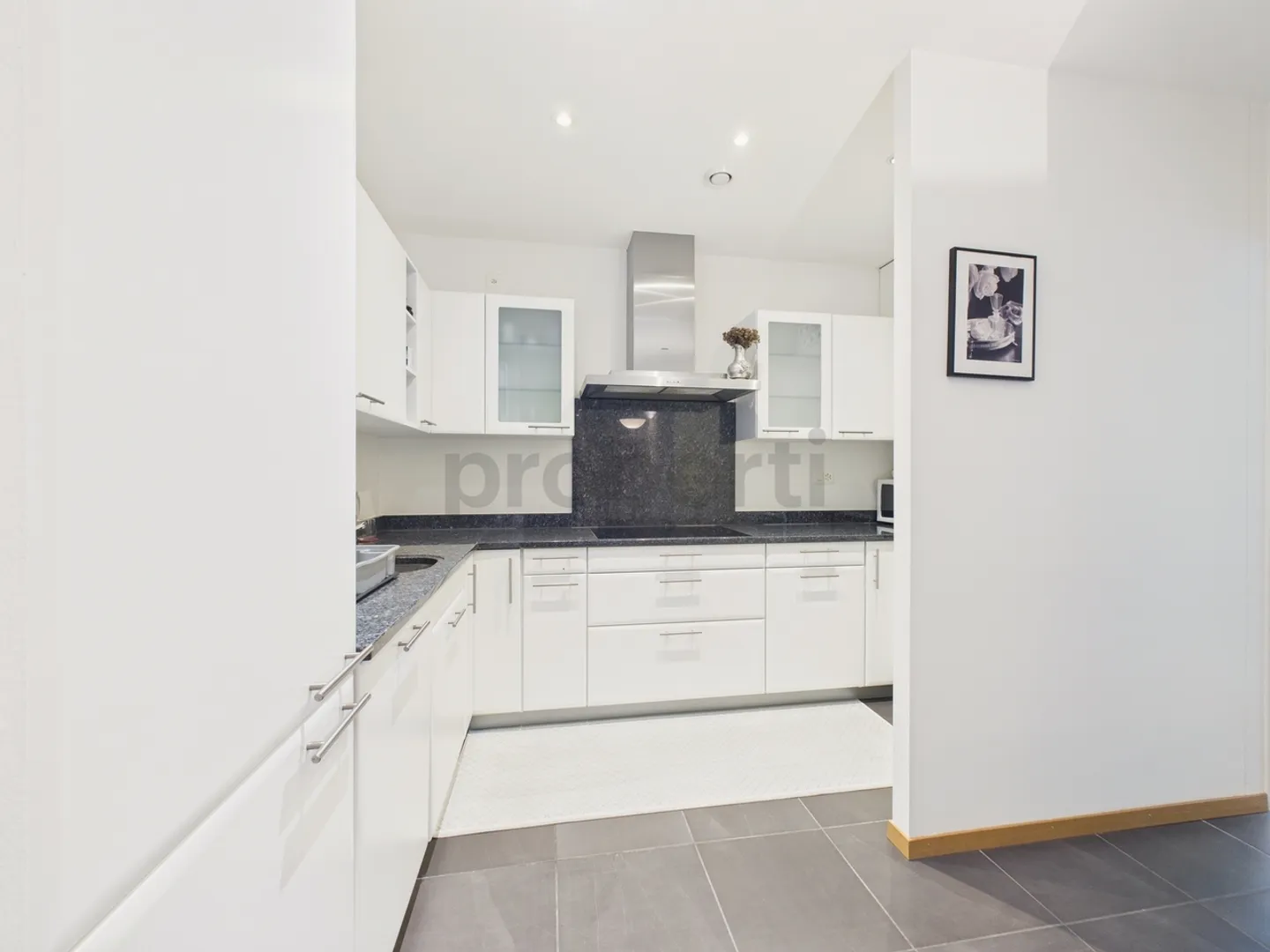 Elegante 4.5-Zimmer-Wohnung in Zürich - Foto 4 von 9