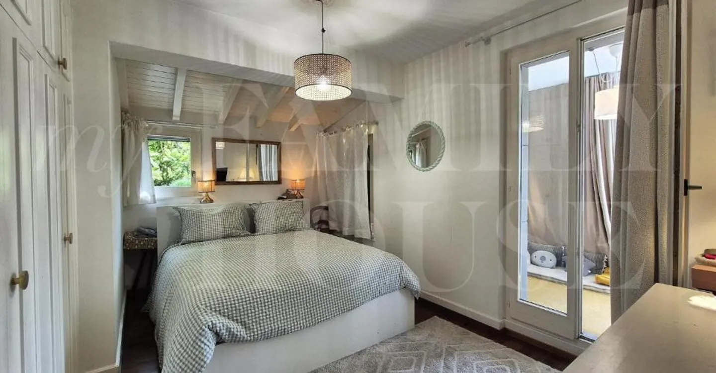 Very nice apartment located in the heart of the hamlet of Villette - Photo 5 of 9