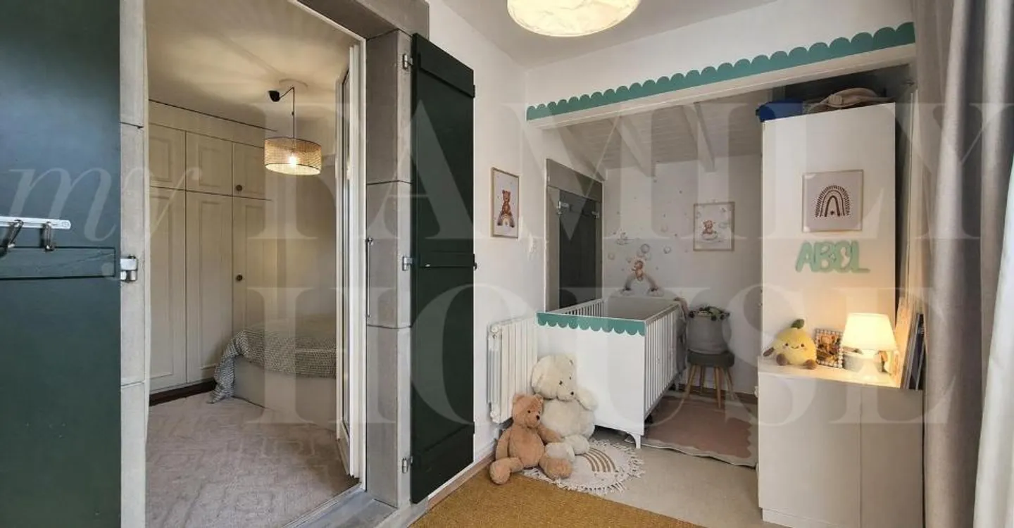 Very nice apartment located in the heart of the hamlet of Villette - Photo 7 of 9