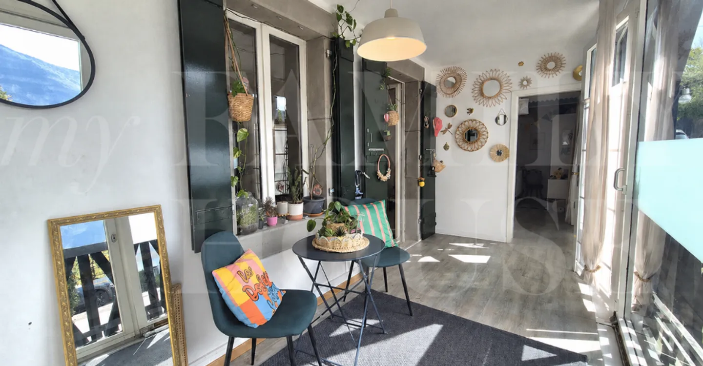 Very nice apartment located in the heart of the hamlet of Villette - Photo 8 of 9