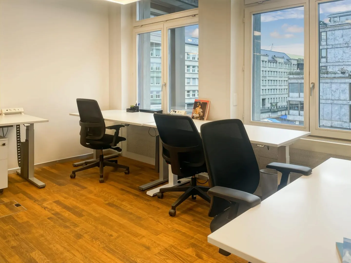 Office space for 3 in Spaces Bleicherweg - Photo 1 of 10