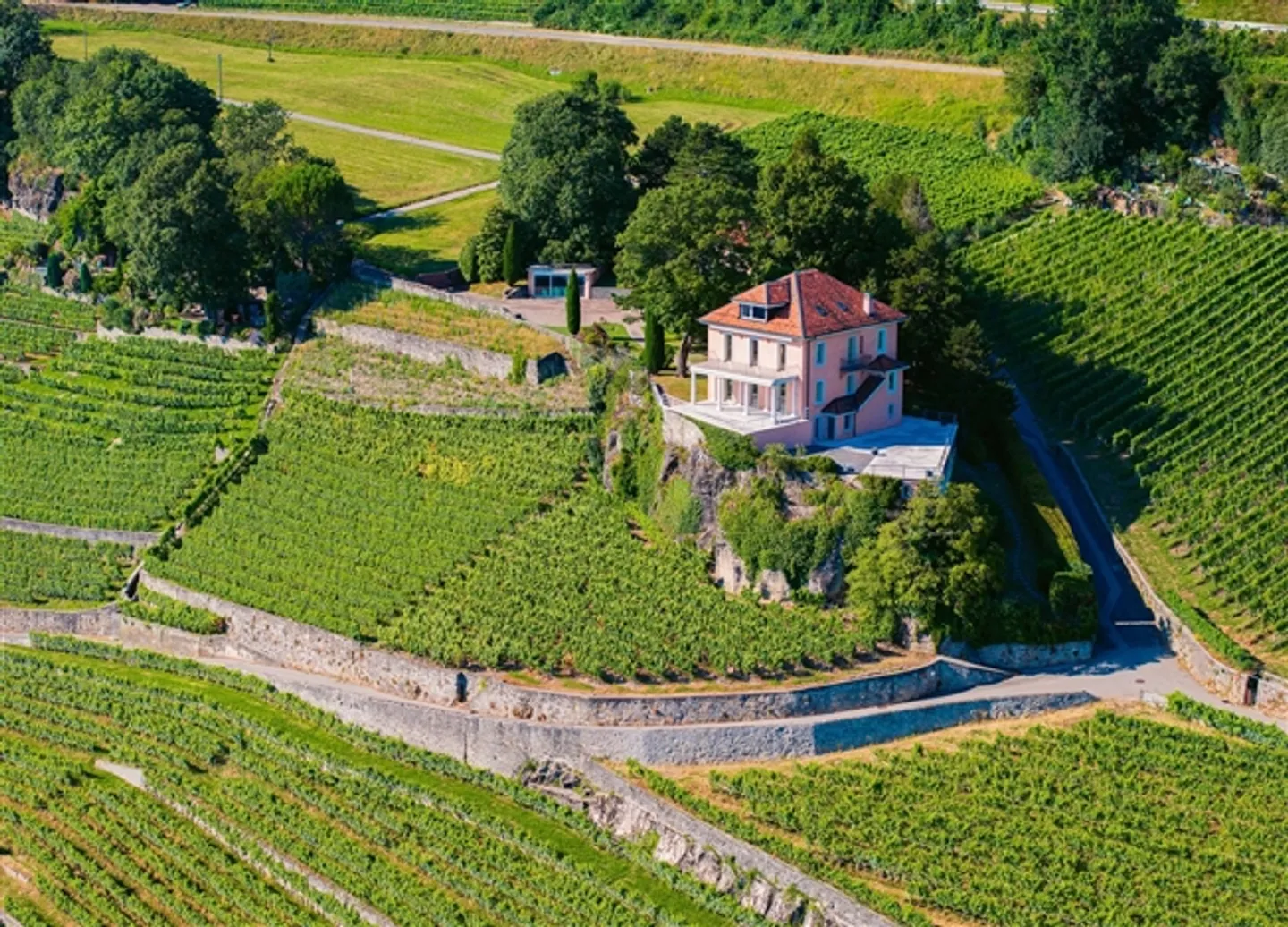 OBJET DE COLLECTION - Photo 1 sur 7