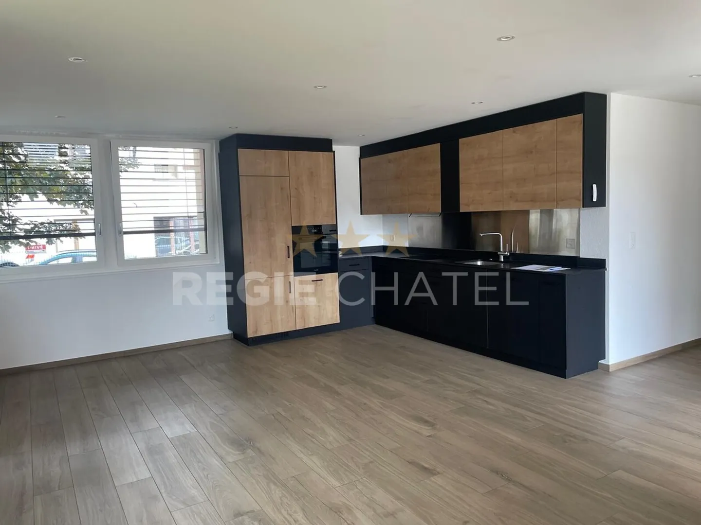 Schöne 3-Zimmer-Wohnung im Herzen von Châtel-St-Denis - Foto 3 von 6