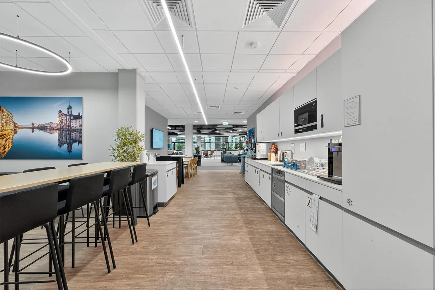 Spazio ufficio esclusivo di 1600 m² a Kriens – pronto per l'occupazione nel 2026 - Foto 10 di 15