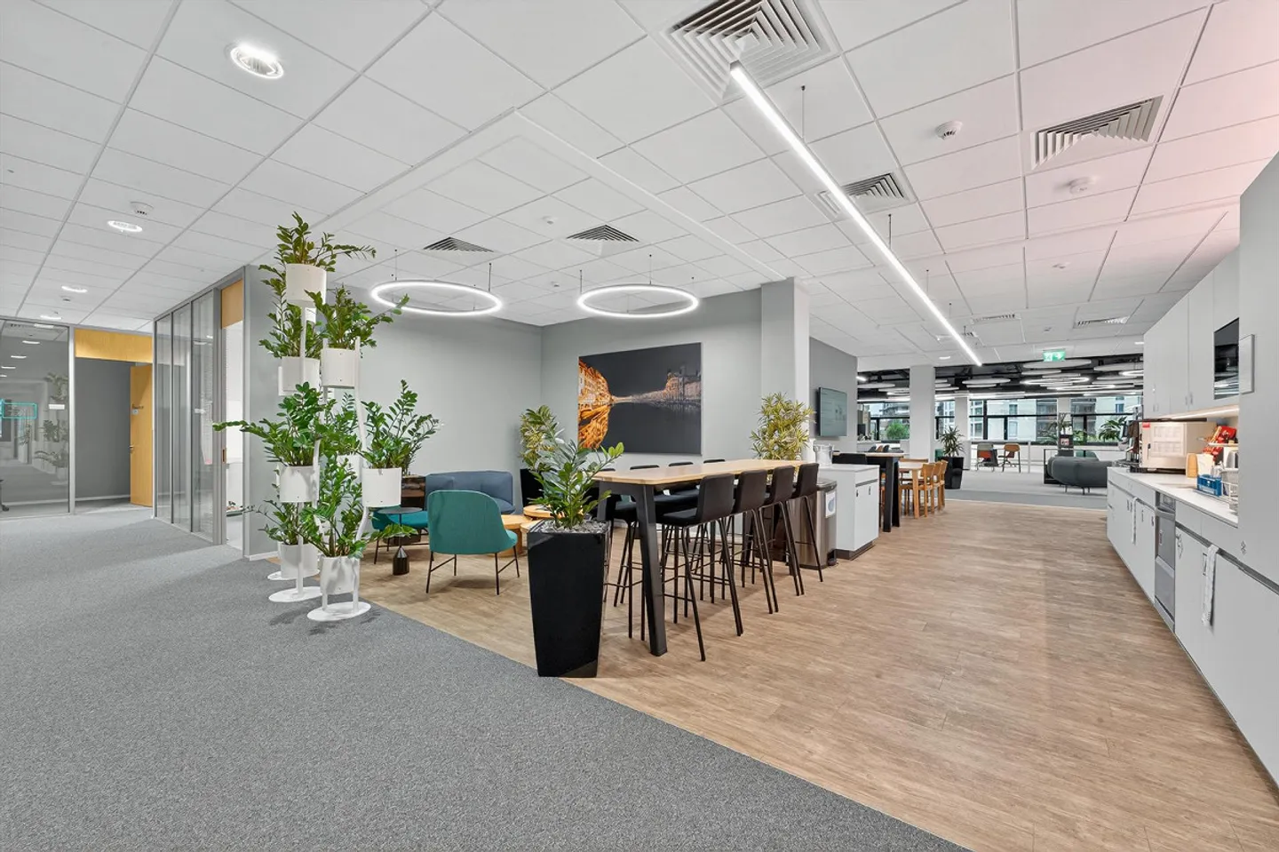 Spazio ufficio esclusivo di 1600 m² a Kriens – pronto per l'occupazione nel 2026 - Foto 9 di 15
