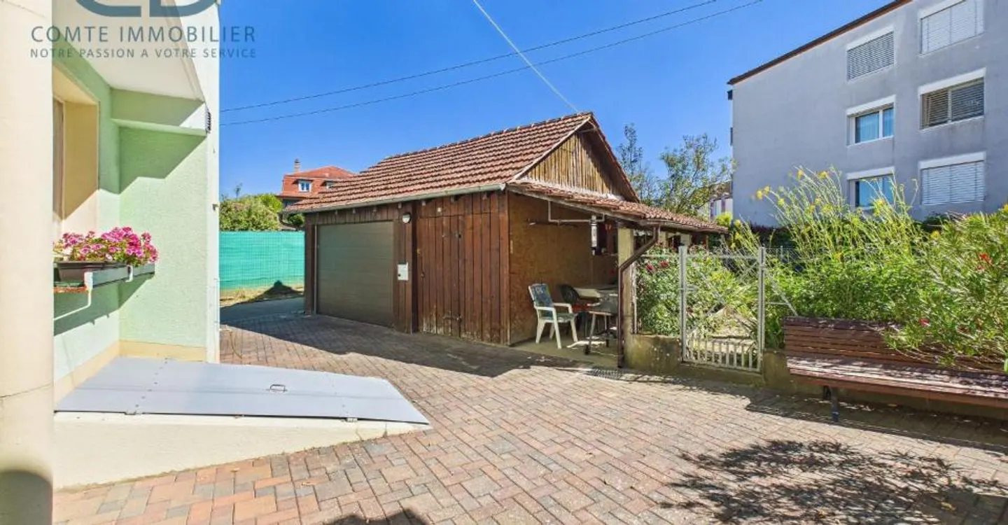 Maison contiguë de 5.5 pièces avec jardin, garage et beau potentiel - Photo 13 of 13