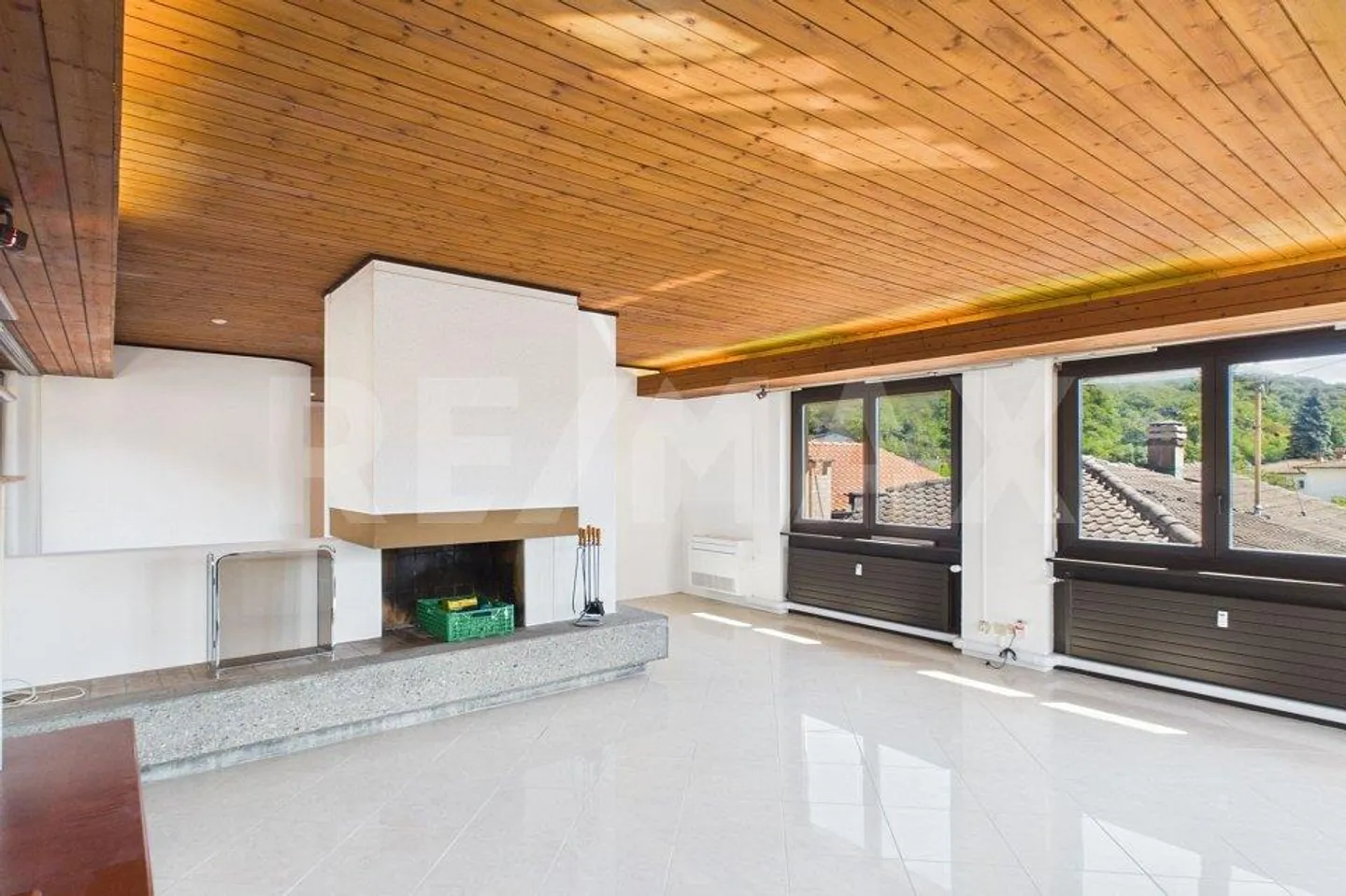 The comfort of an apartment, the space of a house - Photo 5 of 13