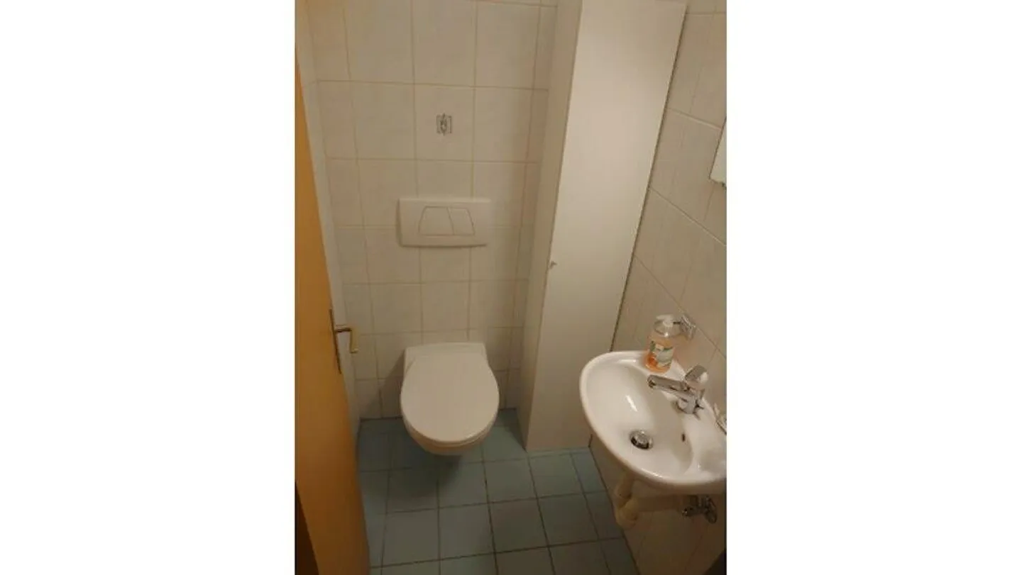 APPARTAMENTO 4½ STANZE A VELTHEIM (AG), ARREDATO, TEMPORANEO - Foto 10 di 10