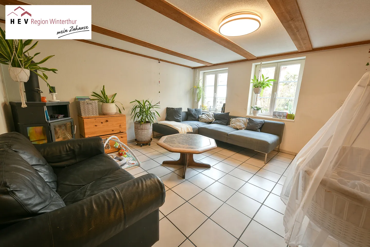 Single house for sale - Photo 1 of 4