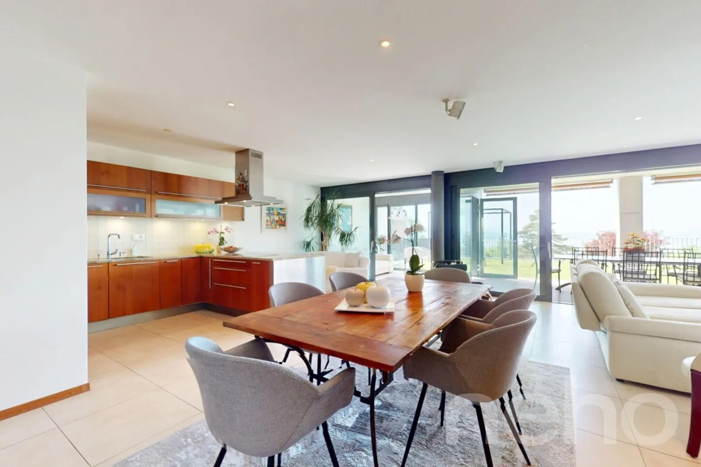 Appartement de standing avec espace extérieur unique - Foto 5 von 12