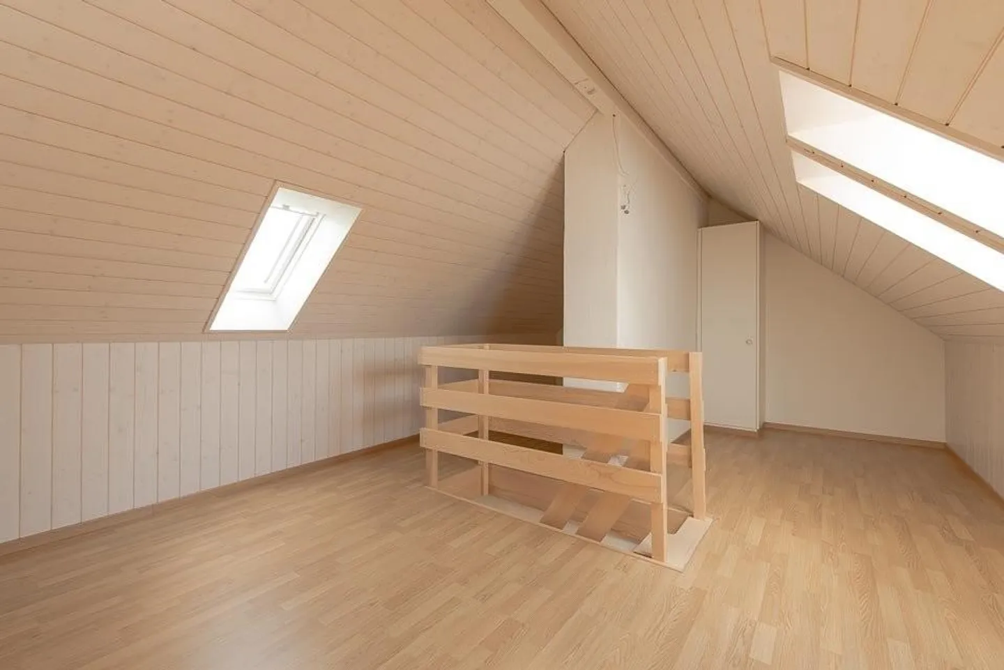 einzigartige Wohnung mit Dachzimmer - Photo 6 of 7