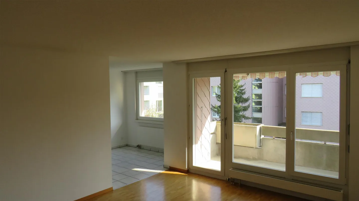 Appartamento 3.5 stanze - Foto 3 di 15