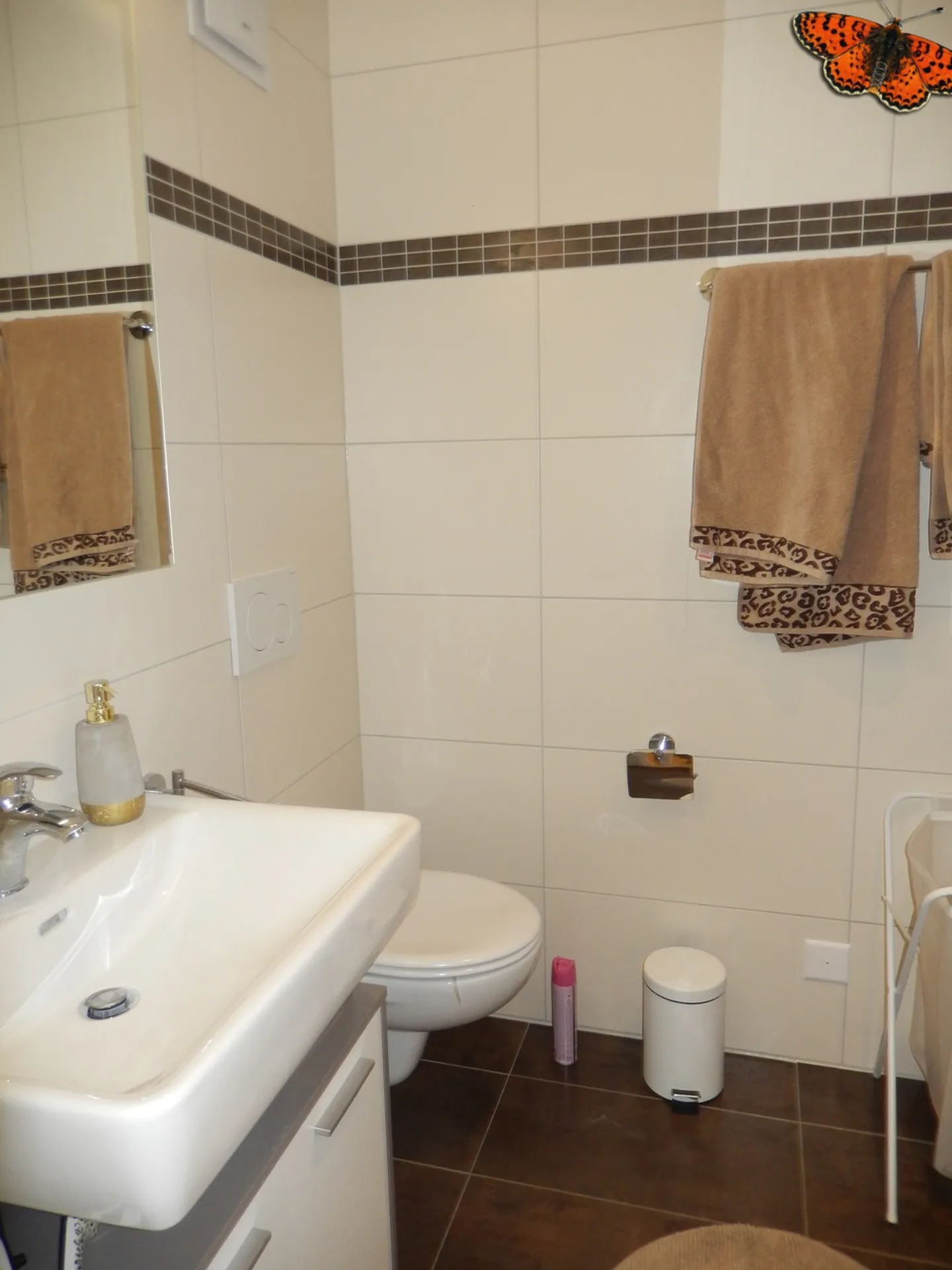 MAGNIFICENT 2 ½ ROOMS - With terrace! - Photo 5 of 6