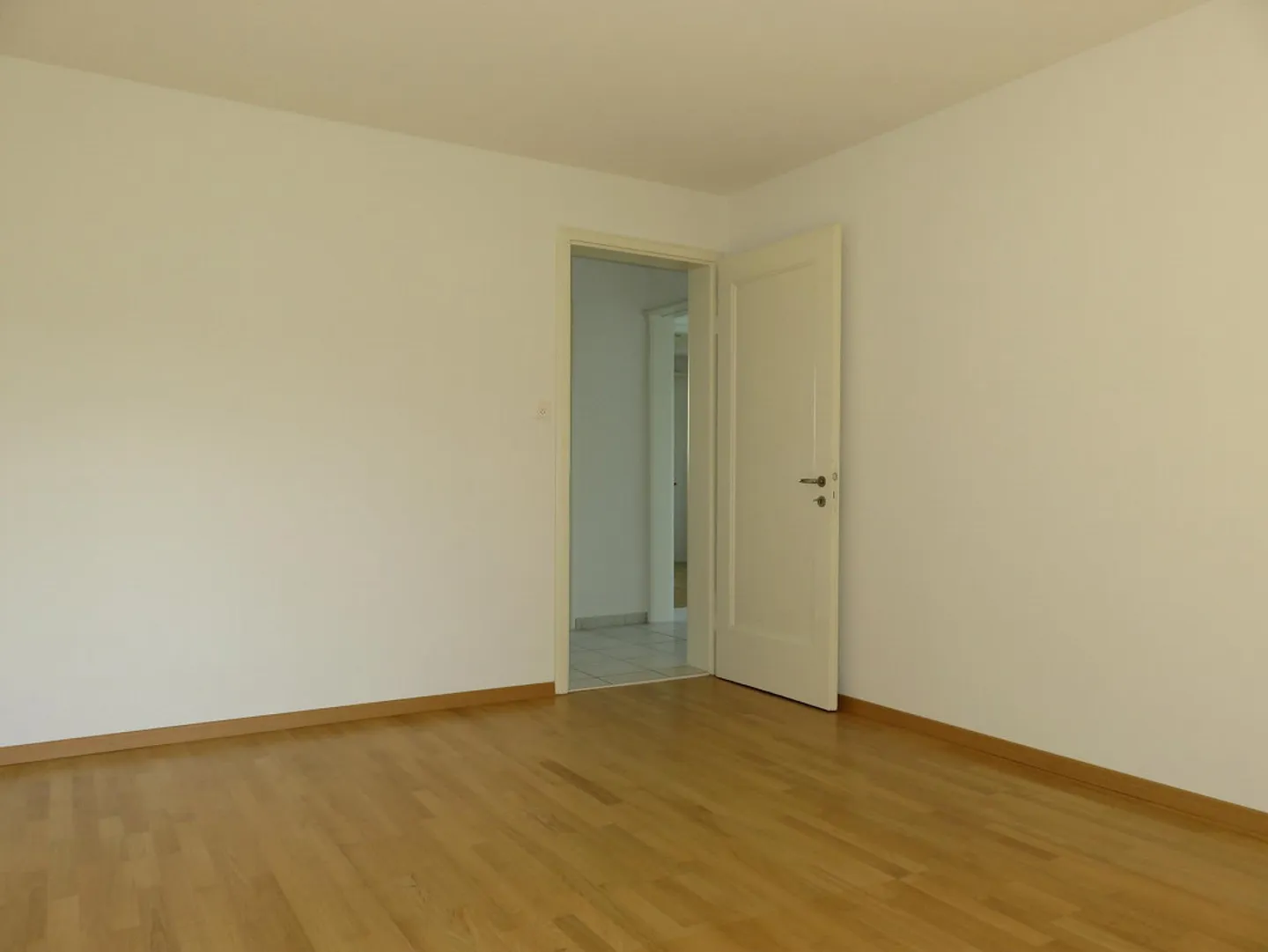 Charmante Wohnung in Zürich-Affoltern - Foto 9 von 11