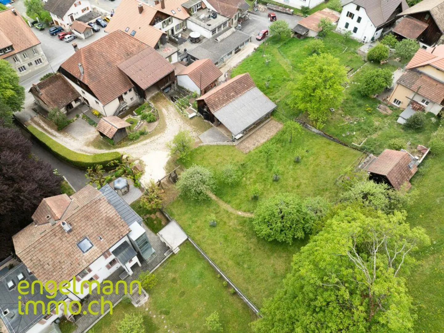 Charmante Ferme avec Potentiel - Photo 4 sur 15