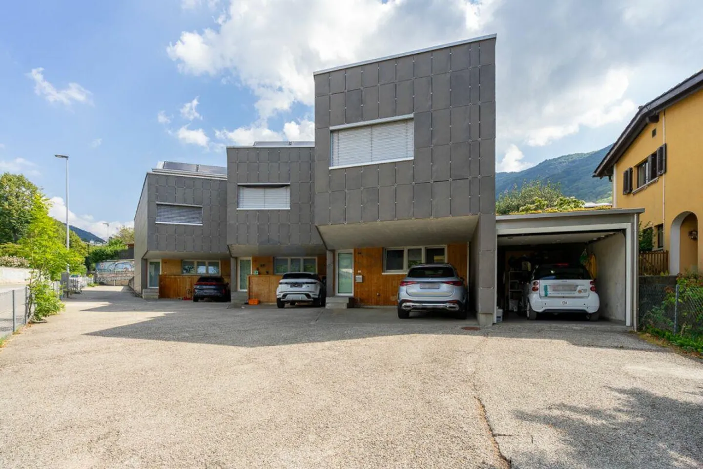 CADRO · DOVE L'ARCHITETTURA CONTEMPORANEA INCONTRA IL BENESSERE QUO... - Photo 15 of 15
