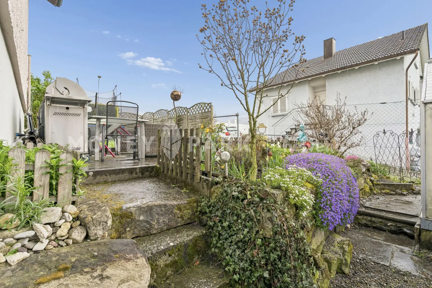 Casa unifamiliare di 3 stanze a St. Margrethen con potenziale di ampliamento - Foto 2 di 14