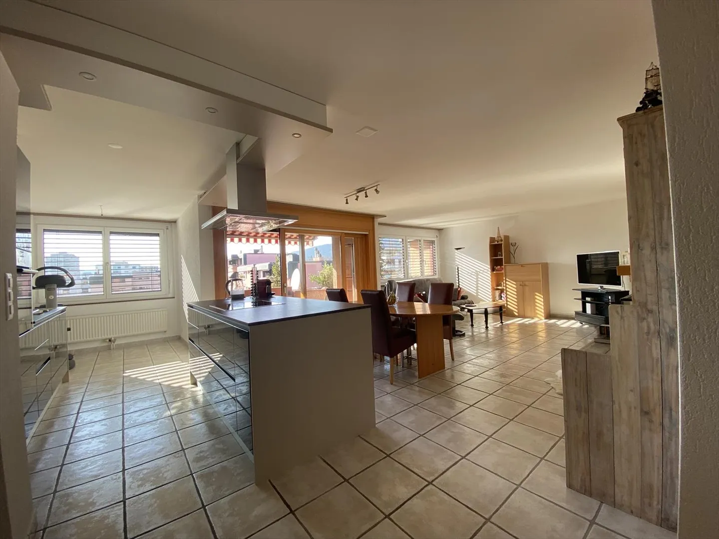 Appartamento - Foto 6 di 13