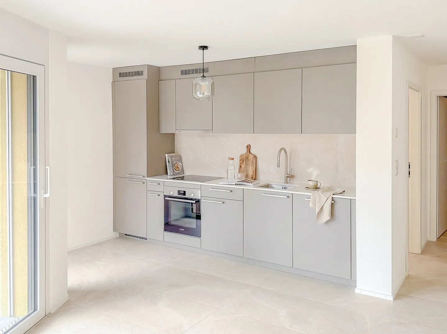 Modern Apartment in Nature - Photo 3 of 14