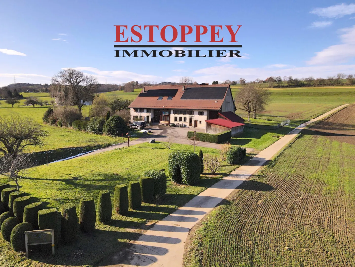 Casa 7 stanze - Foto 1 di 12