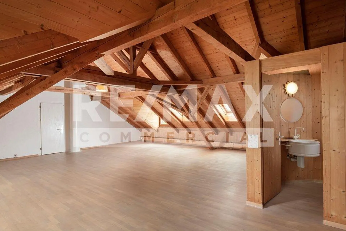 Jewel for Work and Living - Photo 2 of 13