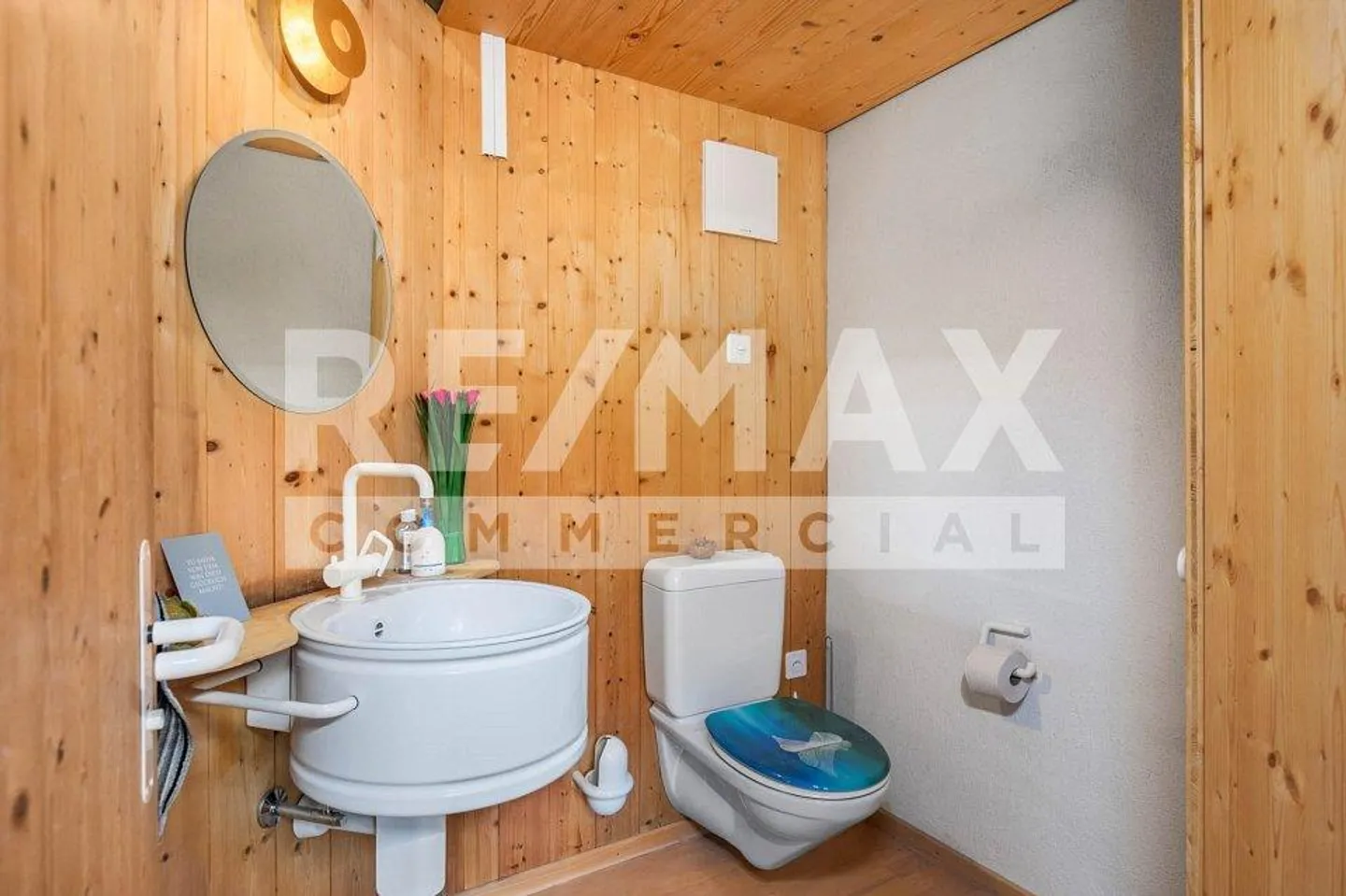 Jewel for Work and Living - Photo 3 of 13