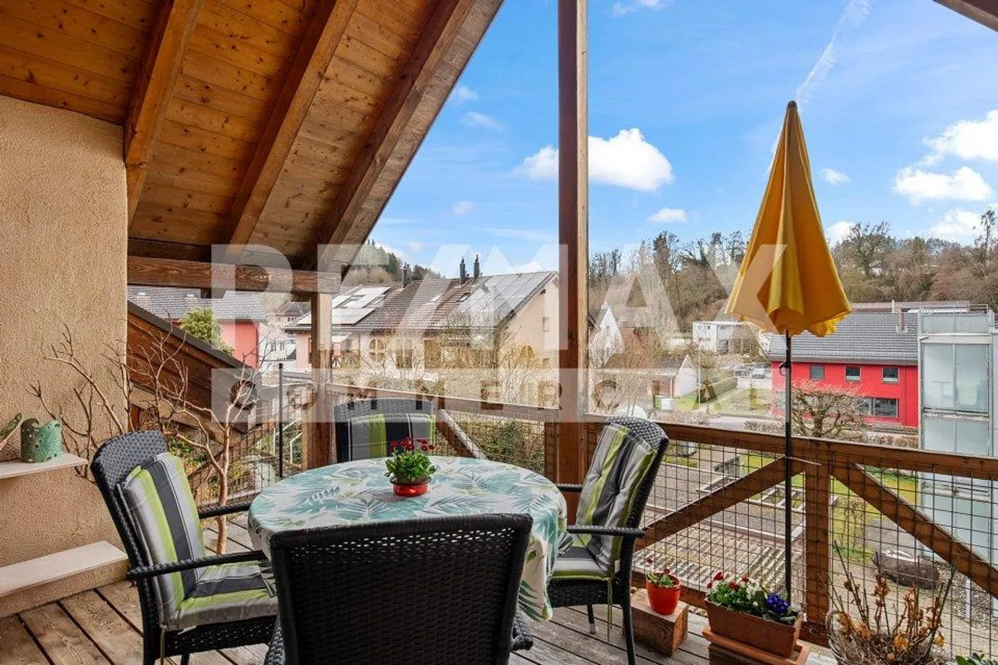 Jewel for Work and Living - Photo 8 of 13